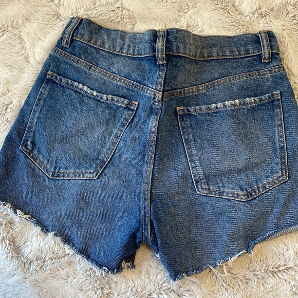 Zara Denim Shorts - Picture 2 of 3